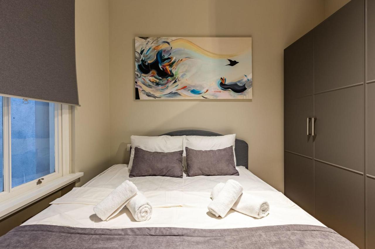 Апартаменты Mesmerizing Flat With Bosphorus View In Beyoglu Стамбул Экстерьер фото